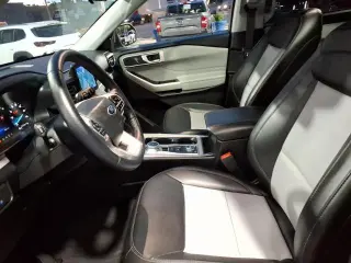 Ford Explorer 2022 AWD XLT SUV de 4 puertas