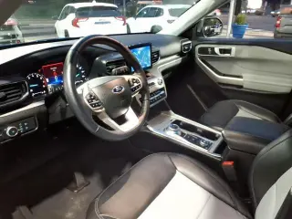 Ford Explorer 2022 AWD XLT SUV de 4 puertas