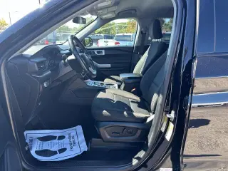 Ford Explorer 2022 AWD XLT SUV de 4 puertas