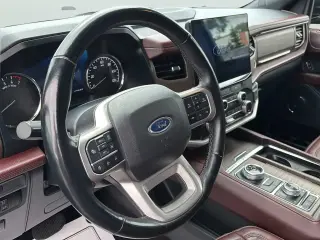 Ford Expedition 2023 4x4 Limited SUV de 4 puertas