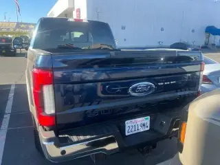 Ford F-250 Super Duty 2018 4x2 Lariat 4 puertas Cabina Doble Caja Corta de 6.8 pies Pickup