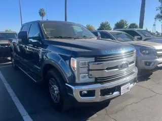 Ford F-250 Super Duty 2018 4x2 Lariat 4 puertas Cabina Doble Caja Corta de 6.8 pies Pickup