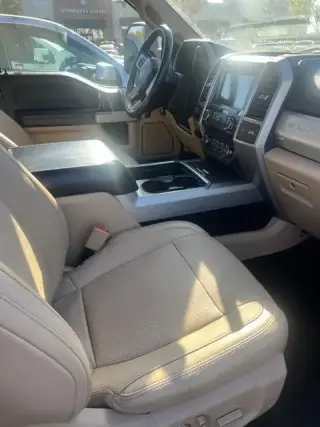 Ford F-250 Super Duty 2018 4x2 Lariat 4 puertas Cabina Doble Caja Corta de 6.8 pies Pickup