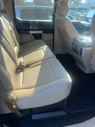 Ford F-250 Super Duty 2018 4x2 Lariat 4 puertas Cabina Doble Caja Corta de 6.8 pies Pickup