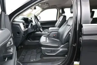 Ford Expedition 2024 4x4 XLT SUV de 4 puertas
