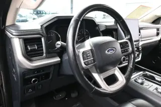 Ford Expedition 2024 4x4 XLT SUV de 4 puertas