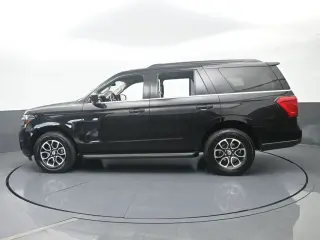 Ford Expedition 2024 4x4 XLT SUV de 4 puertas