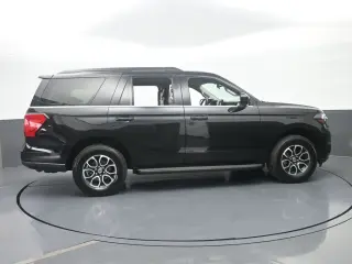 Ford Expedition 2024 4x4 XLT SUV de 4 puertas