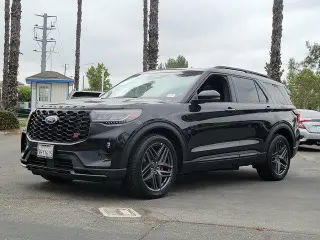 Ford Explorer 2025 AWD ST SUV de 4 puertas