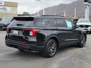 Ford Explorer 2025 AWD ST SUV de 4 puertas