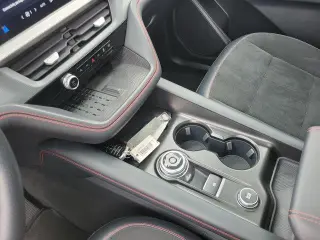 Ford Explorer 2025 AWD ST SUV de 4 puertas