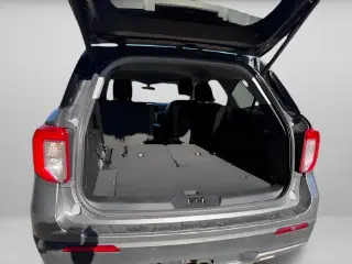 SUV Ford Explorer 2023 AWD XLT 4 puertas