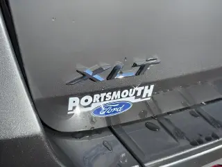 SUV Ford Explorer 2023 AWD XLT 4 puertas