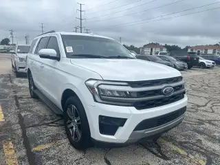 Ford Expedition 2024 4x2 XLT SUV de 4 puertas