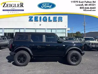 Ford Bronco 2023 4x4 Base Advanced SUV de 4 puertas