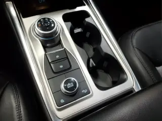 Ford Explorer 2023 AWD XLT SUV de 4 puertas