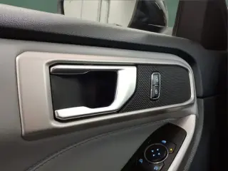 Ford Explorer 2023 AWD XLT SUV de 4 puertas