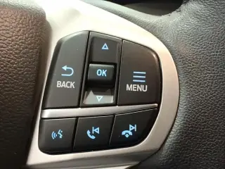 Ford Explorer 2023 AWD XLT SUV de 4 puertas