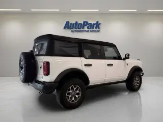 Ford Bronco 2024 4x4 Badlands SUV de 4 puertas