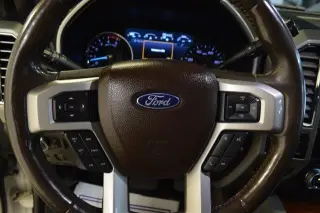 Ford F-250 Super Duty 2017 4x4 King Ranch Cabina Crew 4 puertas 2.07 m pickup