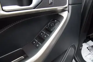Ford Explorer 2023 AWD XLT SUV de 4 puertas