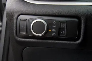 Ford Explorer 2023 AWD XLT SUV de 4 puertas