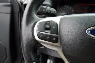 Ford Explorer 2023 AWD XLT SUV de 4 puertas