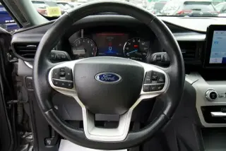 Ford Explorer 2023 AWD XLT SUV de 4 puertas