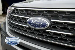 Ford Explorer 2023 AWD XLT SUV de 4 puertas