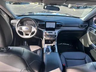 Ford Explorer 2023 AWD XLT SUV de 4 puertas