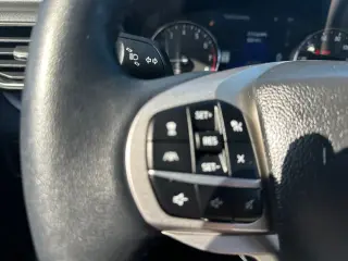 Ford Explorer 2023 AWD XLT SUV de 4 puertas