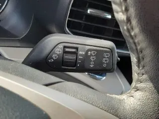 Ford Explorer 2024 AWD XLT SUV de 4 puertas