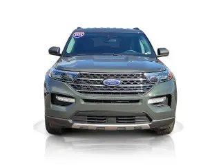 Ford Explorer 2024 AWD XLT SUV de 4 puertas