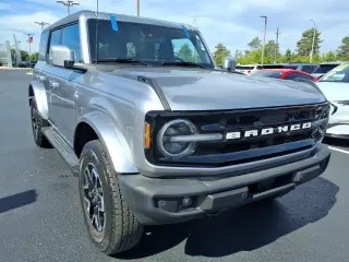 Ford Bronco 2023 4x4 Big Bend Advanced SUV de 4 puertas