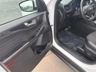 Ford Escape 2023 AWD ST-Line Select 4dr SUV