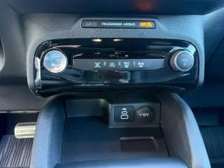 Ford Escape 2024 SUV de 4 puertas ST-Line con tracción en las cuatro ruedas (AWD)