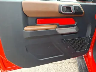 Ford Bronco 2022 4x4 Outer Banks SUV de 2 puertas