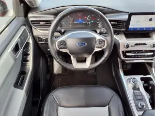 Ford Explorer 2024 AWD XLT SUV de 4 puertas