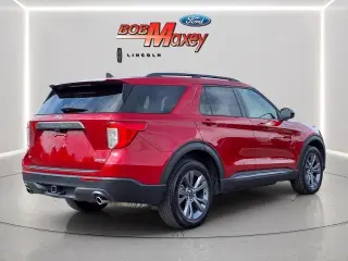 Ford Explorer 2024 AWD XLT SUV de 4 puertas