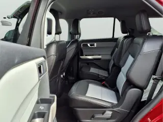 Ford Explorer 2024 AWD XLT SUV de 4 puertas