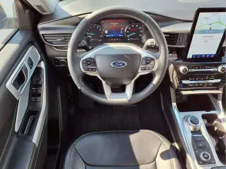 Ford Explorer 2023 AWD Limited 4dr SUV En español