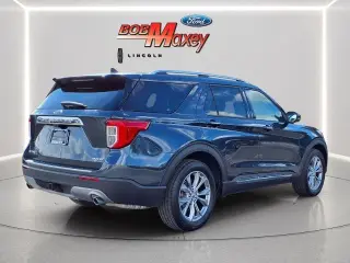 Ford Explorer 2023 AWD Limited 4dr SUV En español