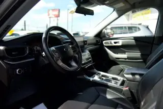 Ford Explorer 2022 AWD XLT SUV de 4 puertas