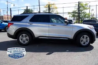 Ford Explorer 2022 AWD XLT SUV de 4 puertas