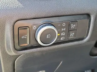 Ford Explorer 2023 AWD XLT SUV de 4 puertas