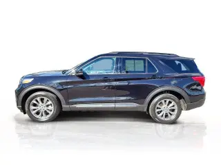 Ford Explorer 2023 AWD XLT SUV de 4 puertas