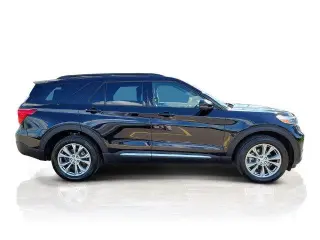 Ford Explorer 2023 AWD XLT SUV de 4 puertas
