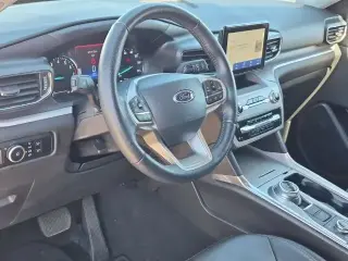 Ford Explorer 2024 AWD XLT SUV de 4 puertas