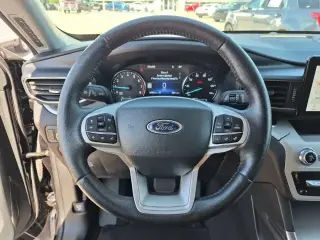 Ford Explorer 2024 AWD XLT SUV de 4 puertas