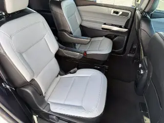 Ford Explorer 2021 AWD XLT SUV de 4 puertas